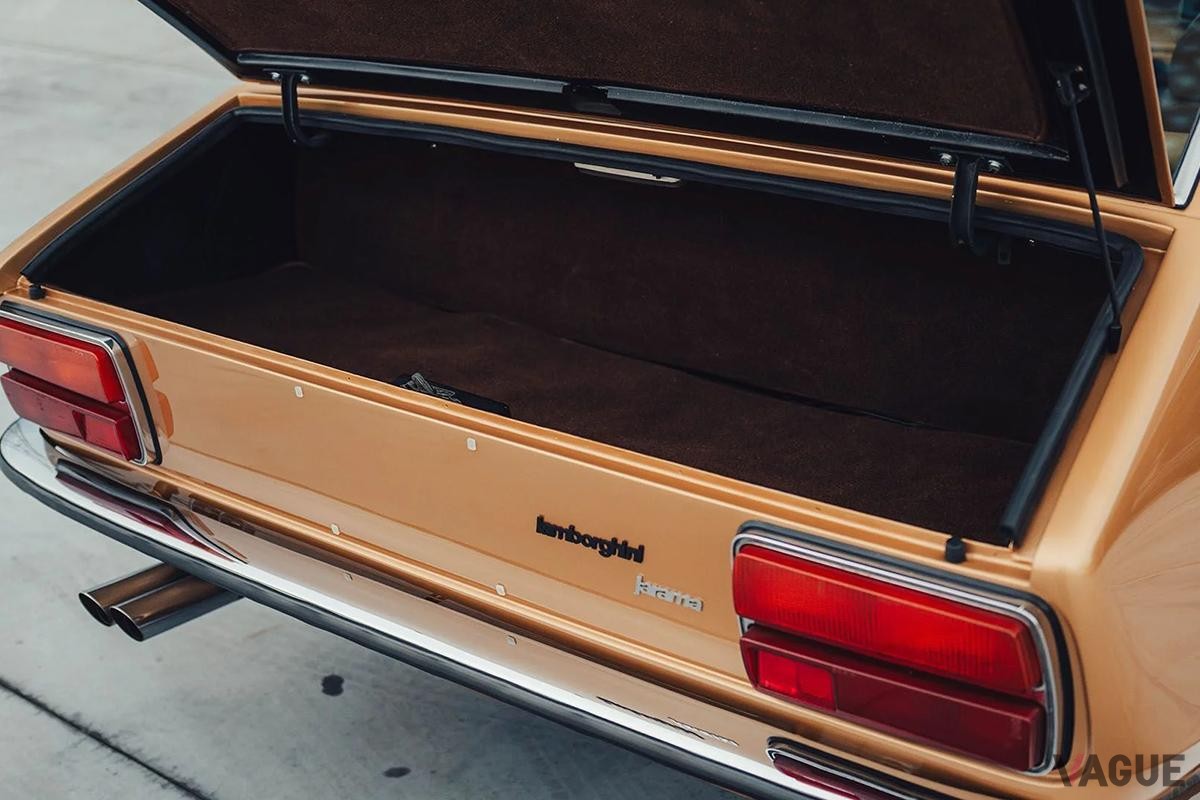 オークションに出品された1972年式ランボルギーニ「ハラマ400GT」(c)BROAD ARROW Auctions