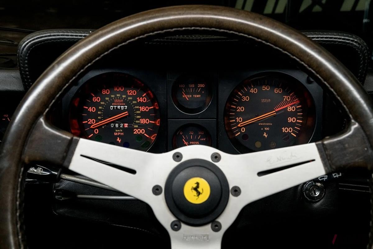 オークションに出品予定の1974年式フェラーリ「365GT4BB」(c)BROAD ARROW Auctions