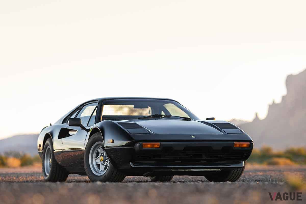 オークションに出品される予定の1977年式フェラーリ「308GTB」Patricｋ Ernzen(c)2025 Courtesy of RM Sotheby's