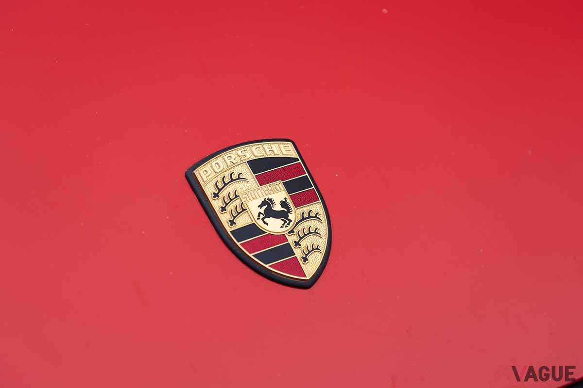 オークションに出品予定の1988年式ポルシェ911“フラットノーズ”クーペSimon Clay(c)2025 Courtesy of RM Sotheby's