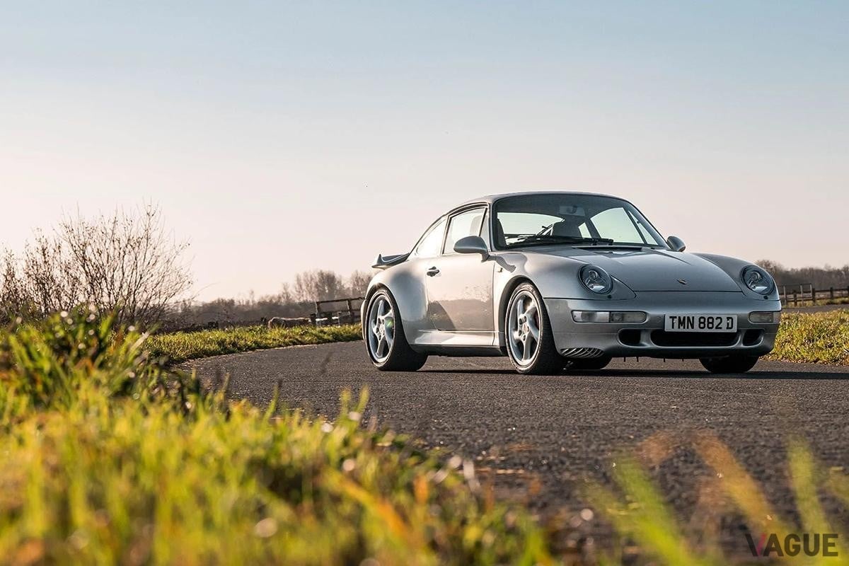 オークションに出品される予定の1998年式993型ポルシェ「991ターボ」(c)BROAD ARROW Auctions
