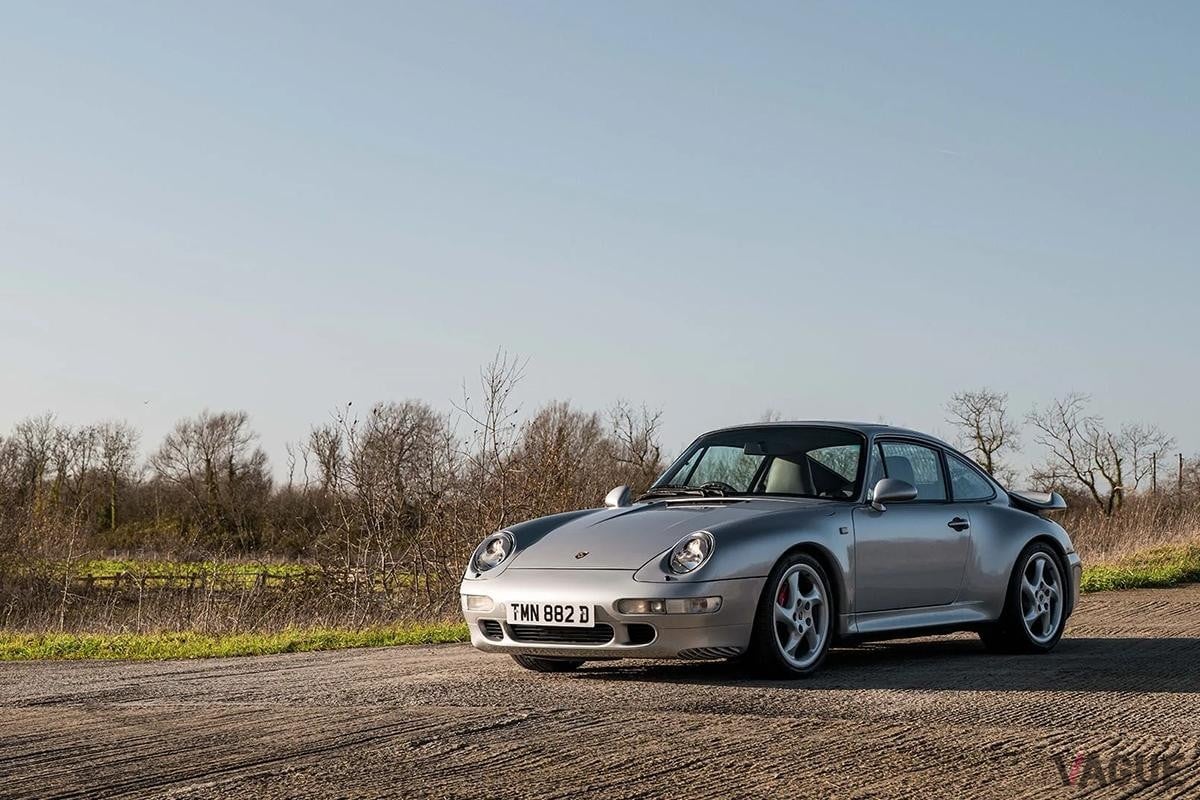 オークションに出品される予定の1998年式993型ポルシェ「991ターボ」(c)BROAD ARROW Auctions