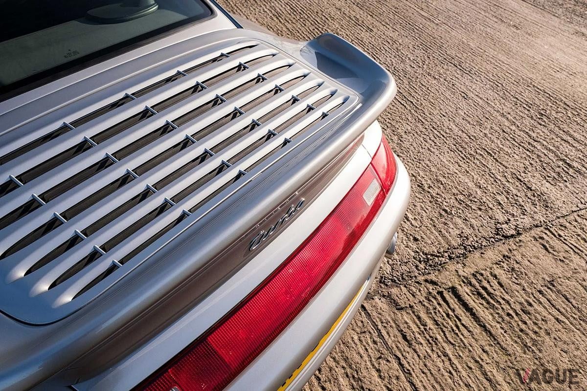 オークションに出品される予定の1998年式993型ポルシェ「991ターボ」(c)BROAD ARROW Auctions