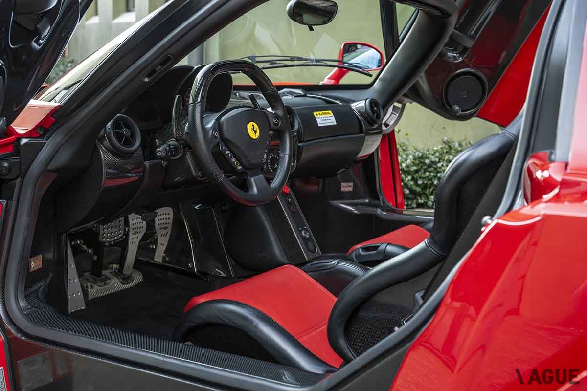 オークションに出品予定の2003年式フェラーリ「エンツォ」Robin Adams(c)2025 Courtesy of RM　Sotheby's