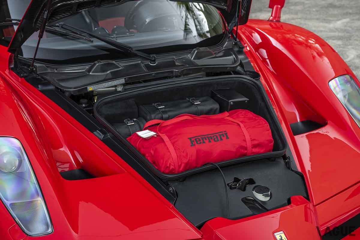 オークションに出品予定の2003年式フェラーリ「エンツォ」Robin Adams(c)2025 Courtesy of RM　Sotheby's