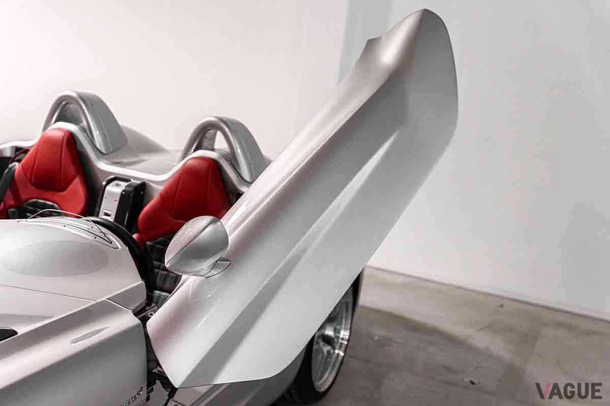 オークションに出品され落札された2009年式メルセデス・ベンツ「SLRマクラーレン・スターリング・モス」Alexandre Canale(c)2025 Courtesy of RM Sotheby's