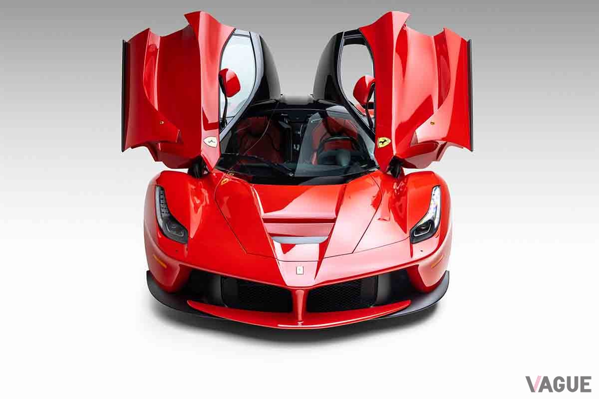 オークションに出品される予定の2015年式フェラーリ「ラ・フェラーリ」Ted7.com(c)2025 Courtesy of RM Sotheby's