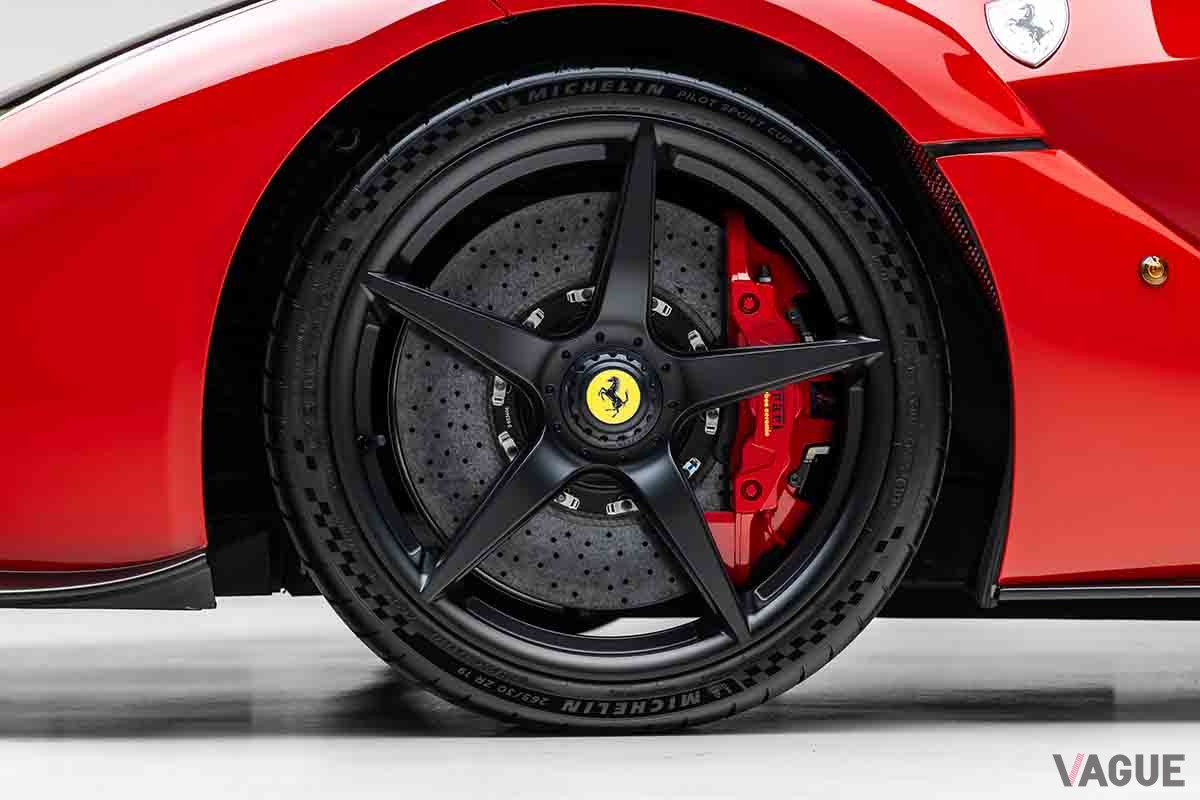 オークションに出品される予定の2015年式フェラーリ「ラ・フェラーリ」Ted7.com(c)2025 Courtesy of RM Sotheby's