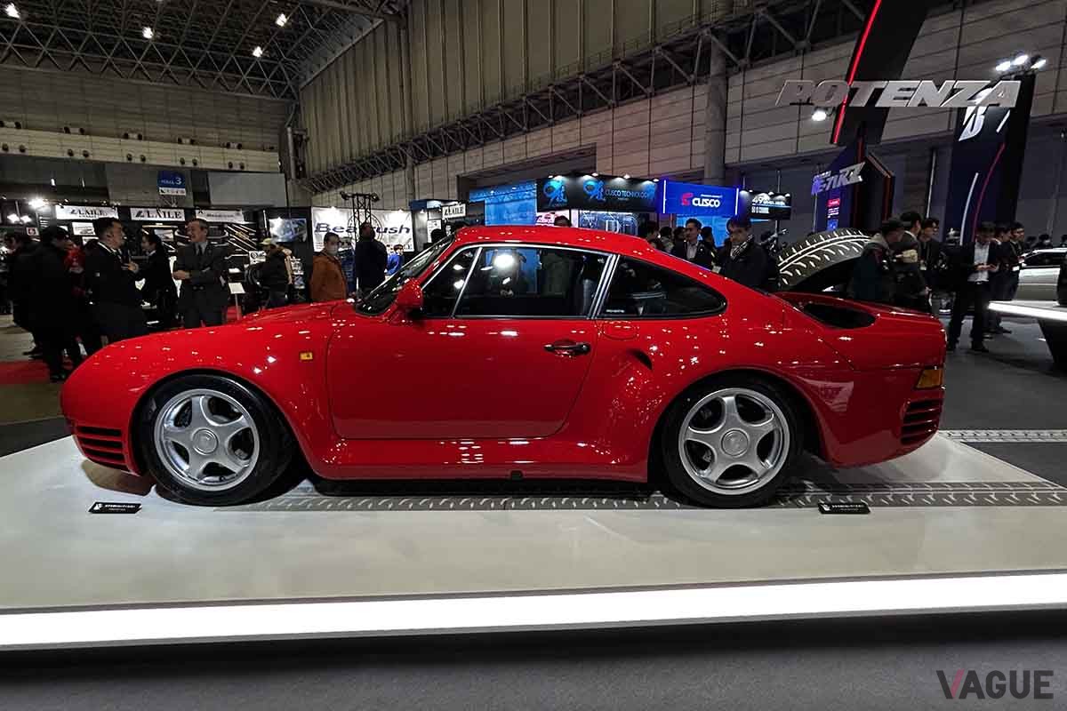 東京オートサロン2026ブリヂストンブースに展示されているポルシェ「959」