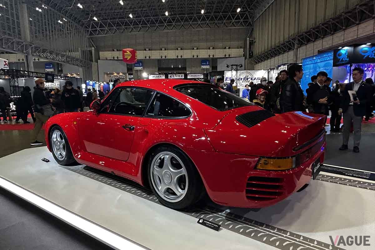 東京オートサロン2026ブリヂストンブースに展示されているポルシェ「959」