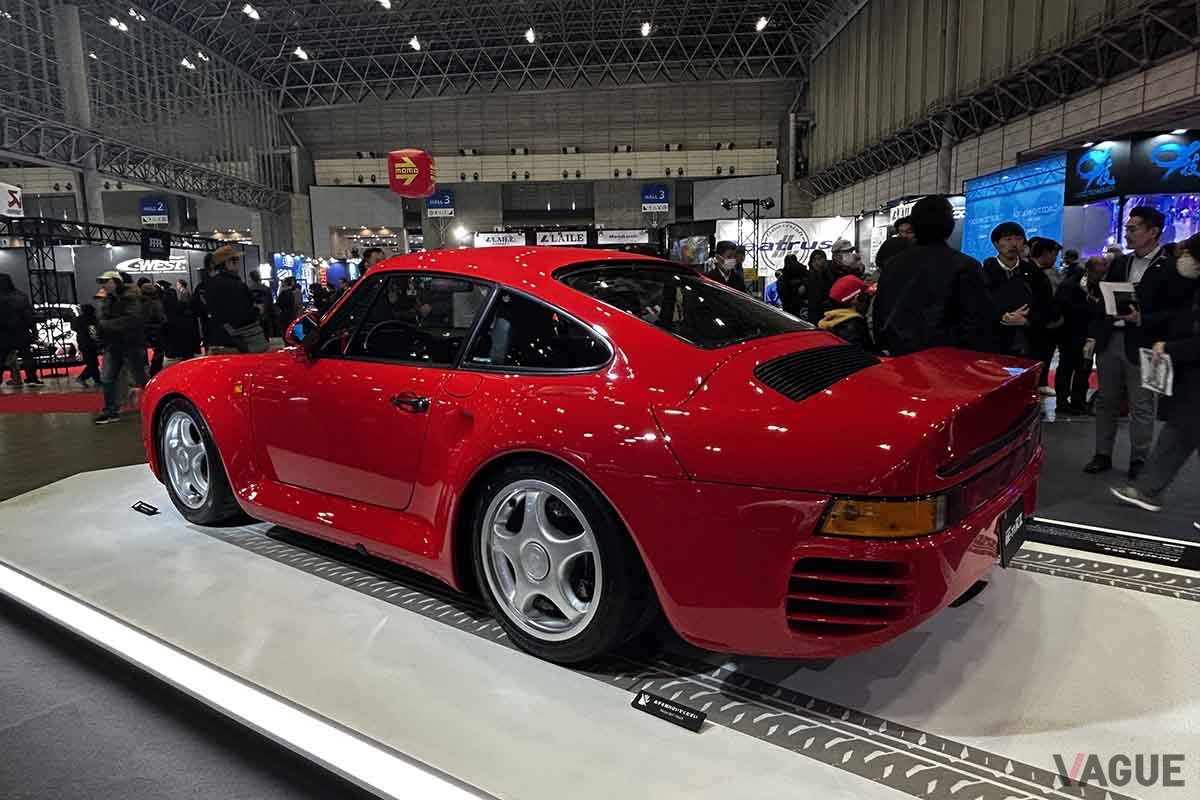 東京オートサロン2026ブリヂストンブースに展示されているポルシェ「959」