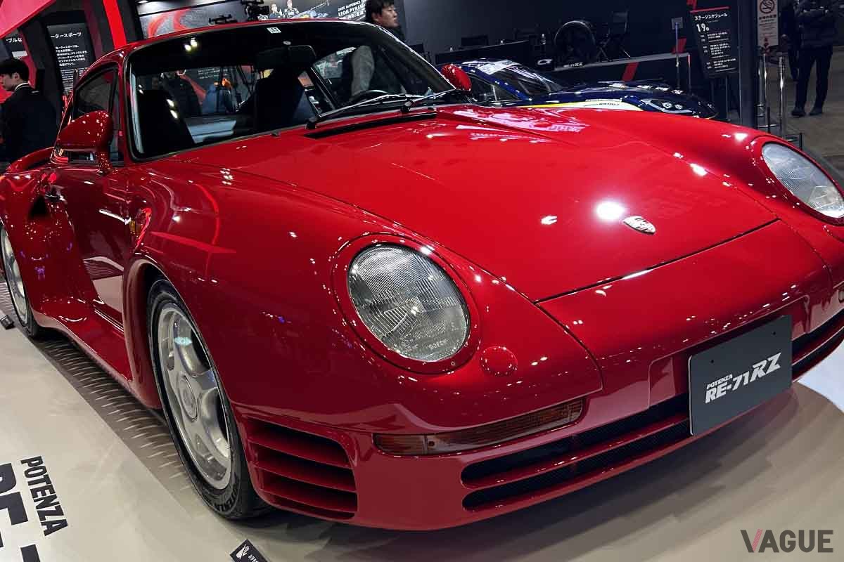 東京オートサロン2026ブリヂストンブースに展示されているポルシェ「959」