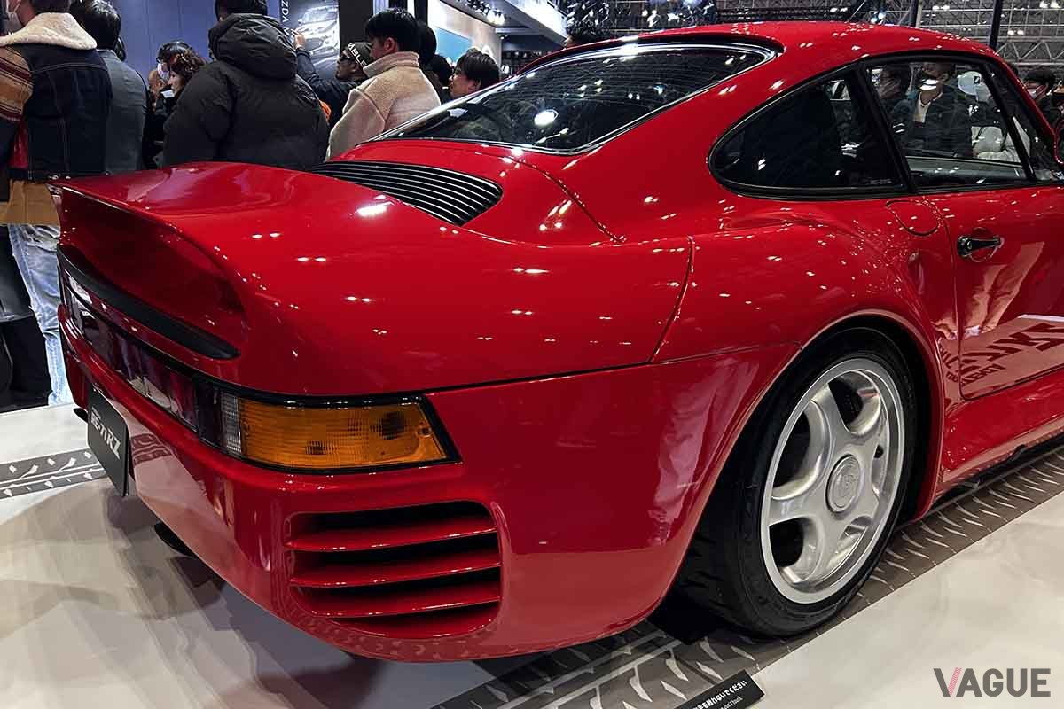 東京オートサロン2026ブリヂストンブースに展示されているポルシェ「959」