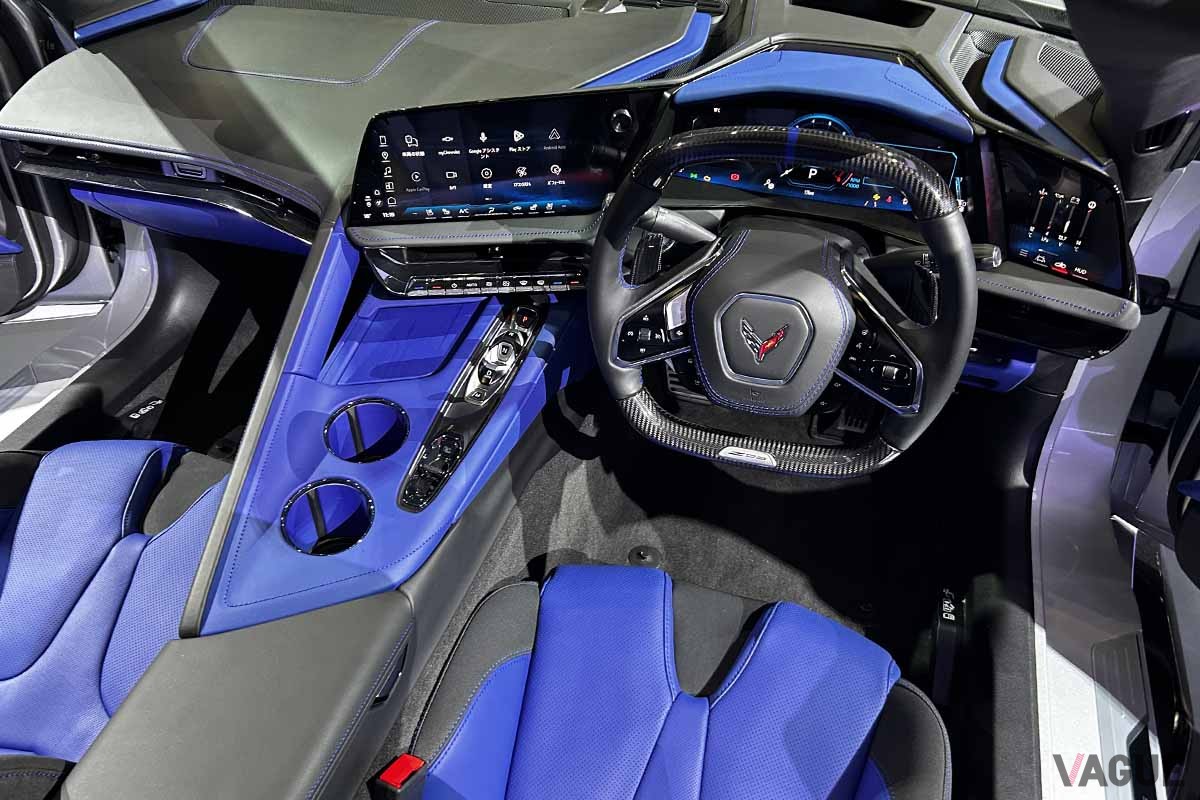 東京オートサロンで展示されている新型「シボレー・コルベットZ06」
