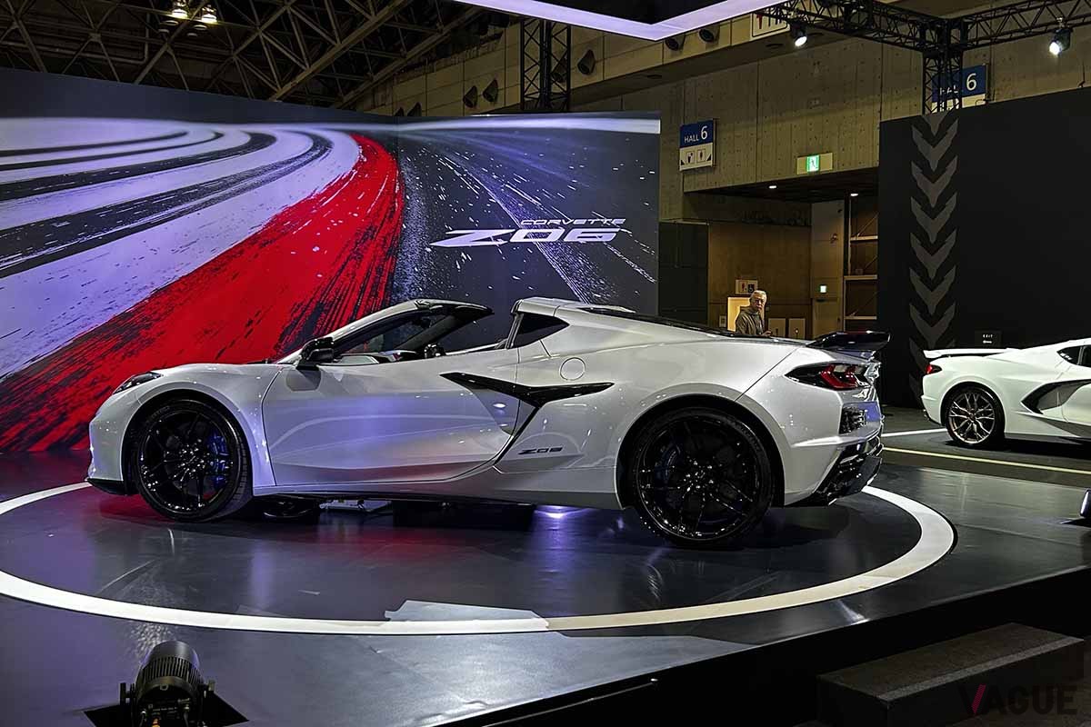 東京オートサロンで展示されている新型「シボレー・コルベットZ06」