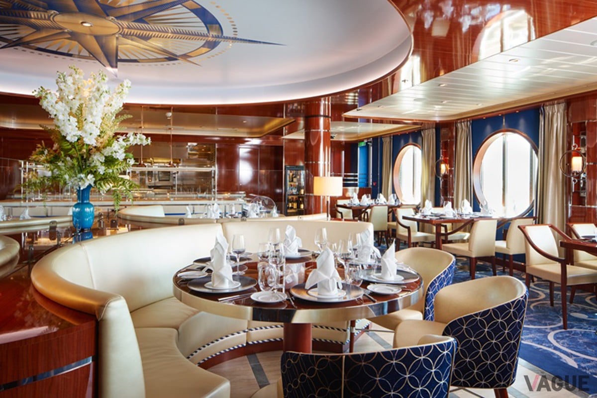 船内には12か所ものレストランがある