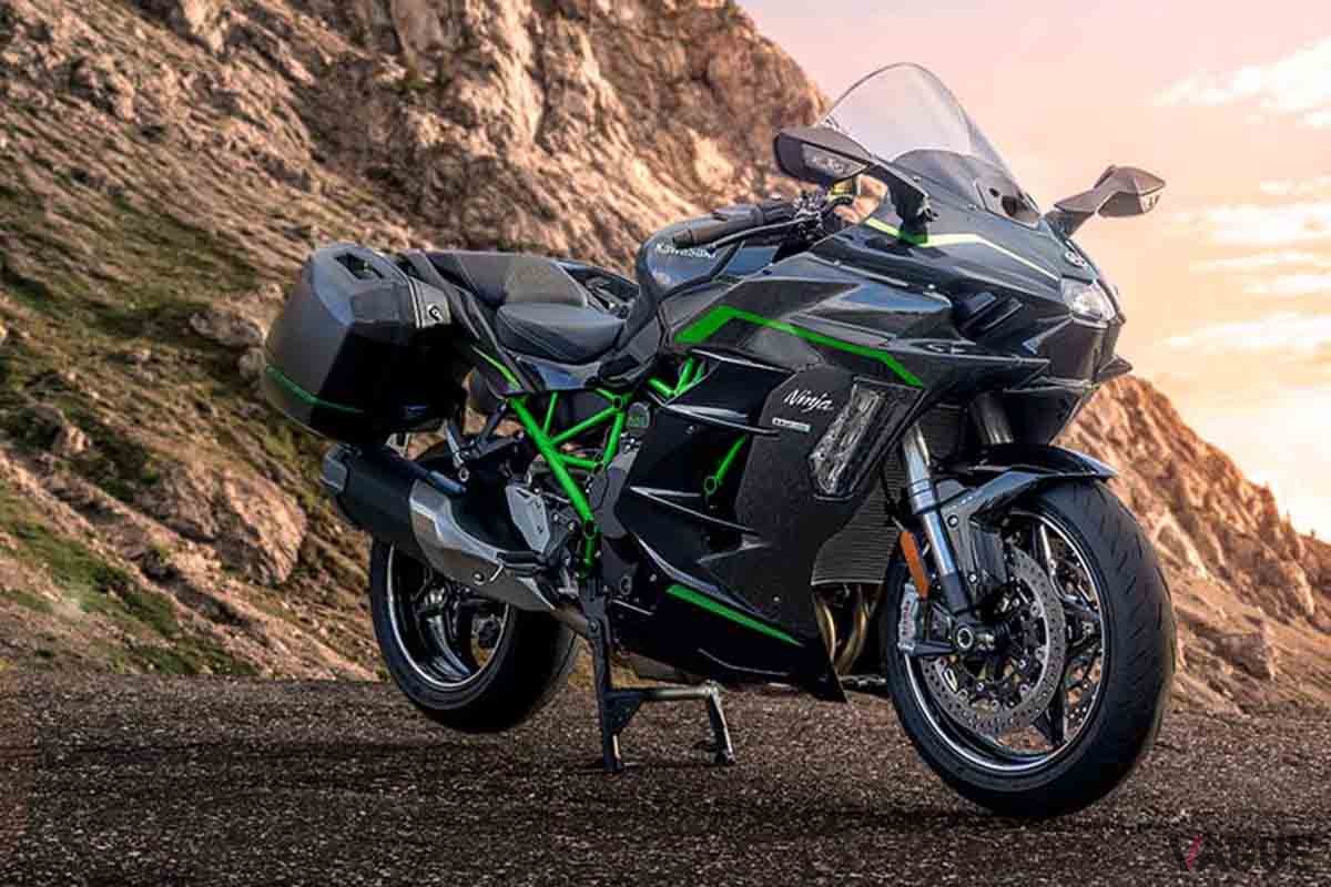 カワサキ「ニンジャH2 SX SE」