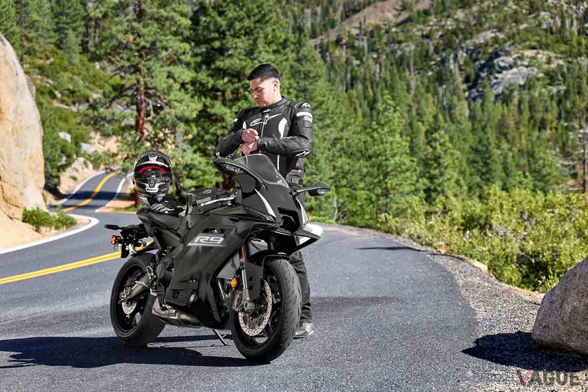 欧州で発表されたヤマハ「YZF−R9」2026年モデルのブラックは日本導入予定がない