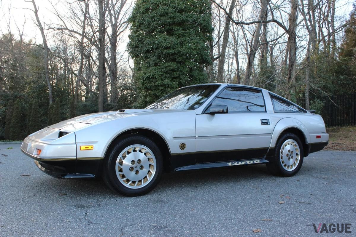 オークションに出品された1984年式の日産「300ZX ターボ」50周年記念モデル