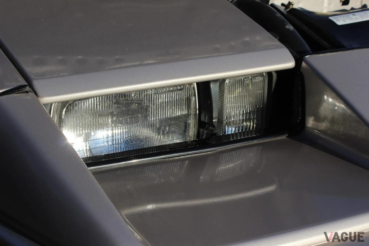 オークションに出品された1984年式の日産「300ZX ターボ」50周年記念モデル