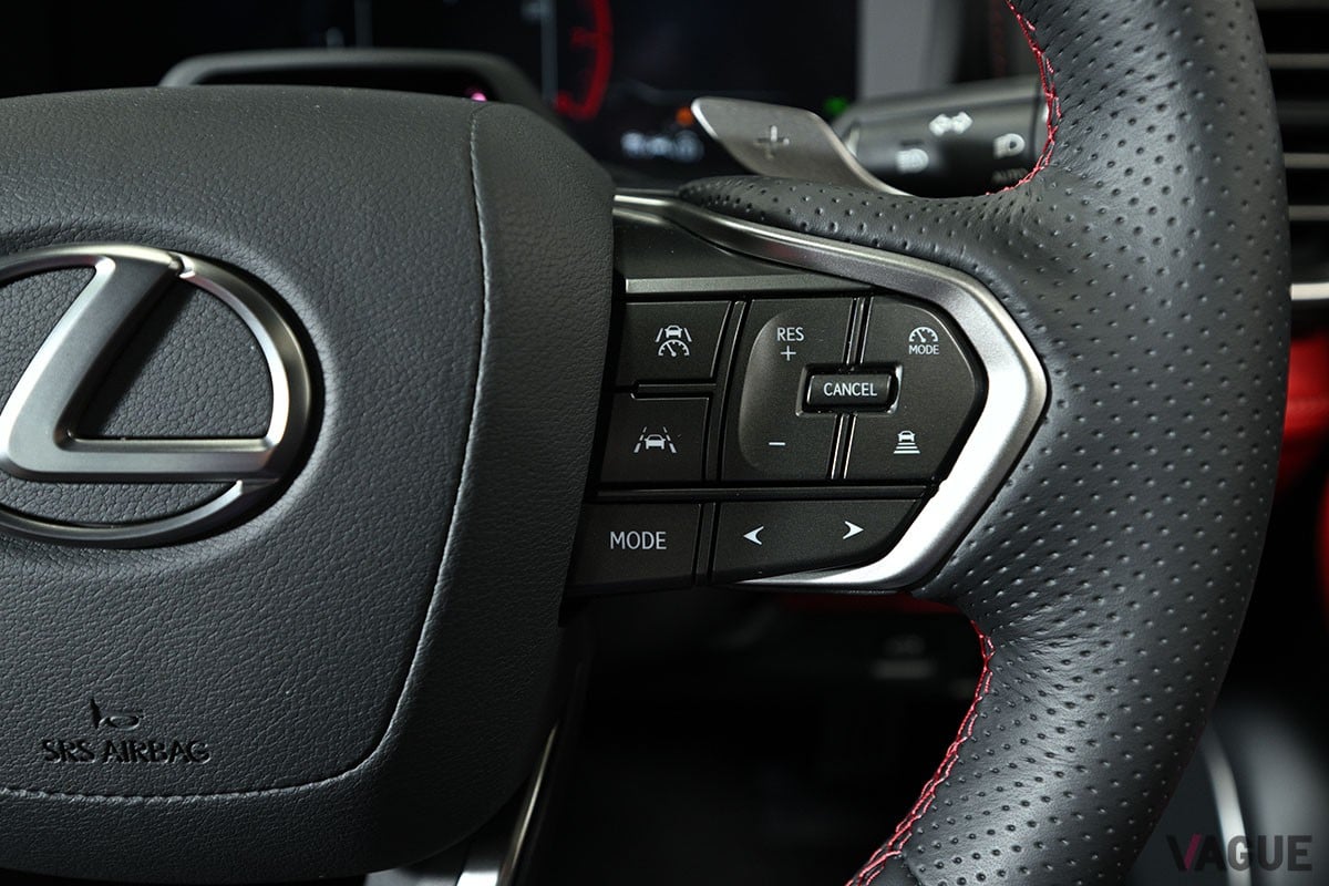 レクサス新型「IS300h」