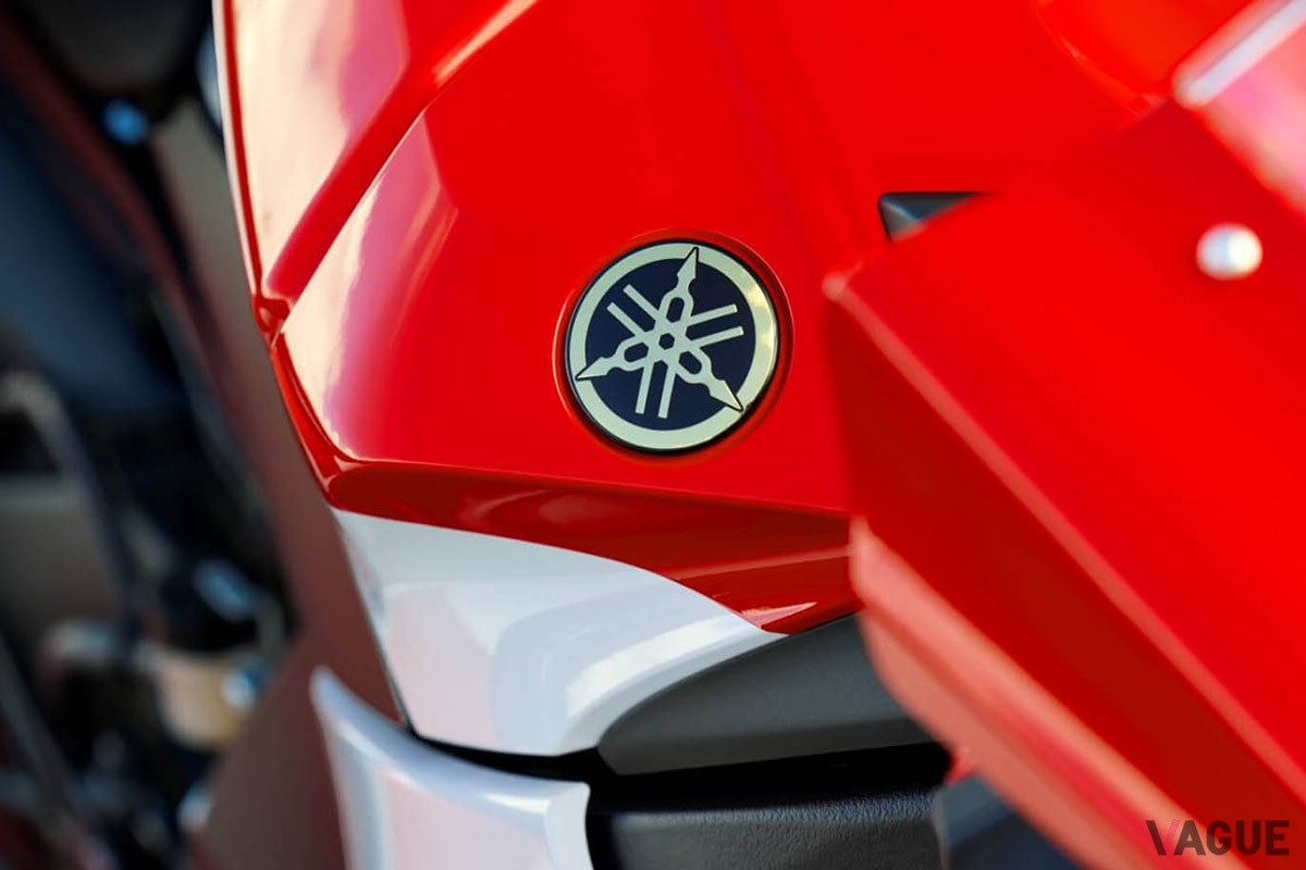 ヤマハ新型「YZF-R1 70th Anniversary Edition」
