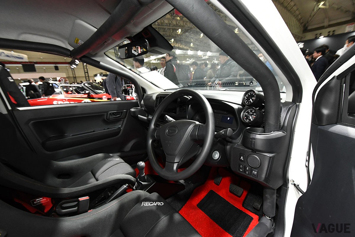ダイハツ「ミラ イース tuned by D-SPORT Racing 10時間耐久レース参戦車」