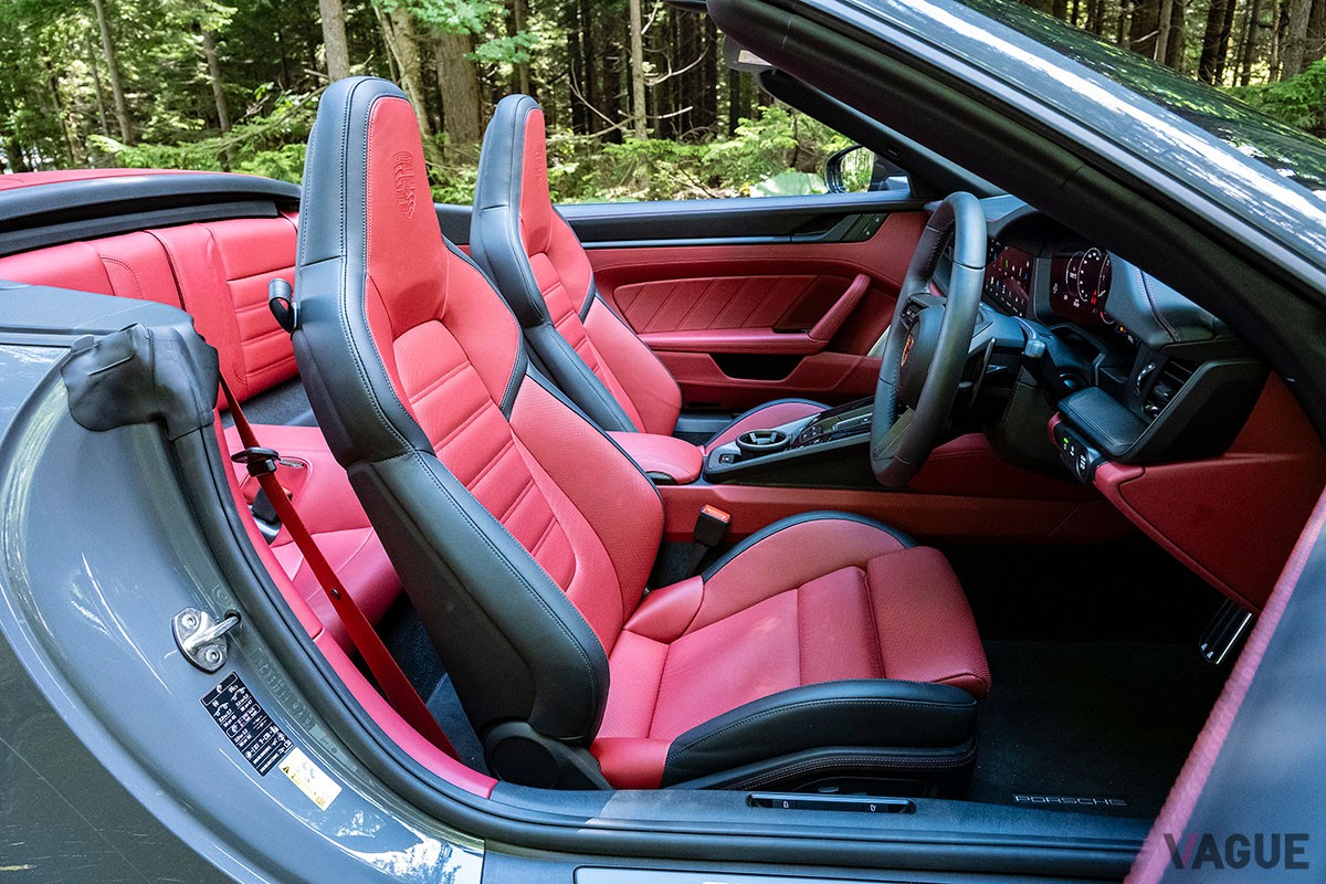 ポルシェ「911カレラ GTS カブリオレ」