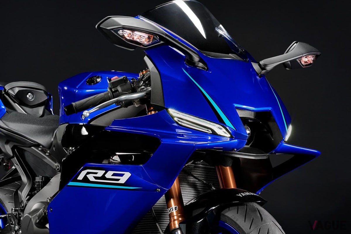 ヤマハ「YZF-R9」