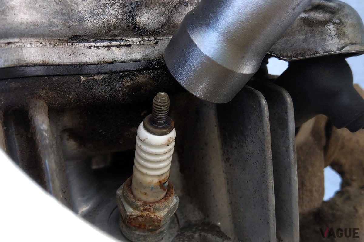 自分の所有するバイクに使われているプラグについて正しく理解することが重要