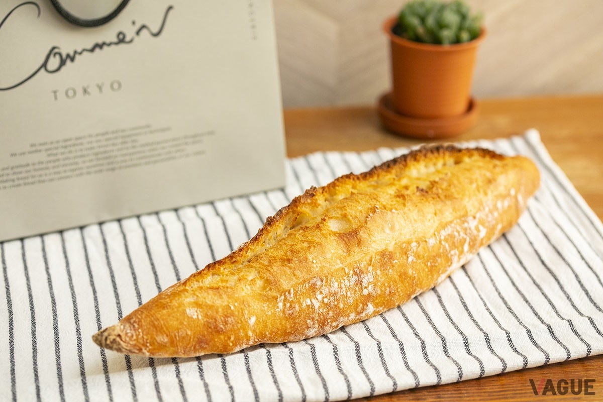 「バゲット・ア・ラ・マン」480円。バゲットのイメージが変わる一品