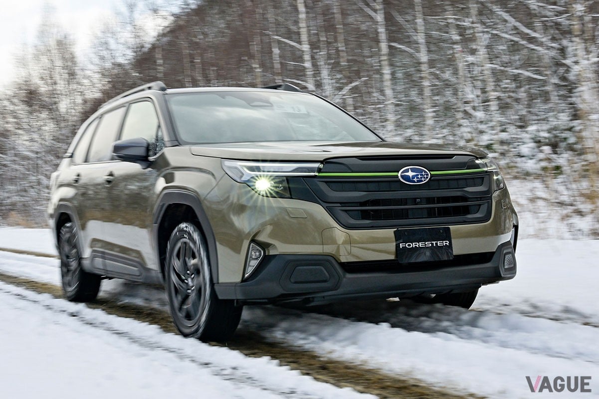 冬こそ実感できる“走りの安心感” ゆとりのリアシートと確かな4WD性能！ 雪道で際立つスバル「フォレスター」の強みとは？