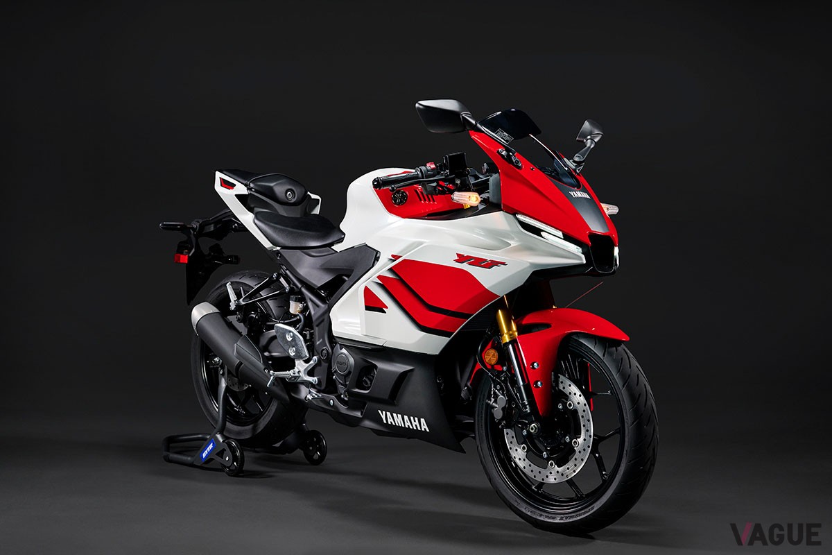 ヤマハ創立70周年の記念カラーをまとった「YZF-R3」