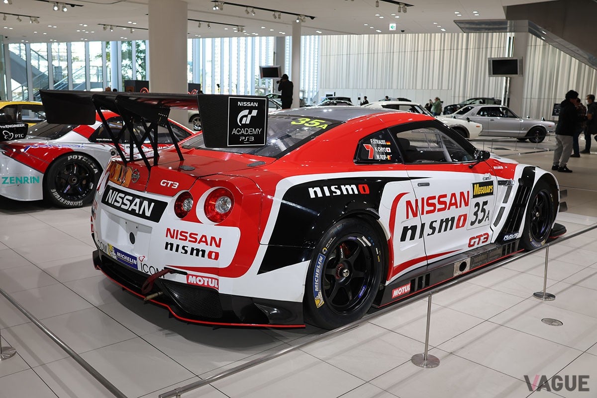 「GT-R NISMO GT3」2015年 バサースト12時間 総合優勝車(R35型)