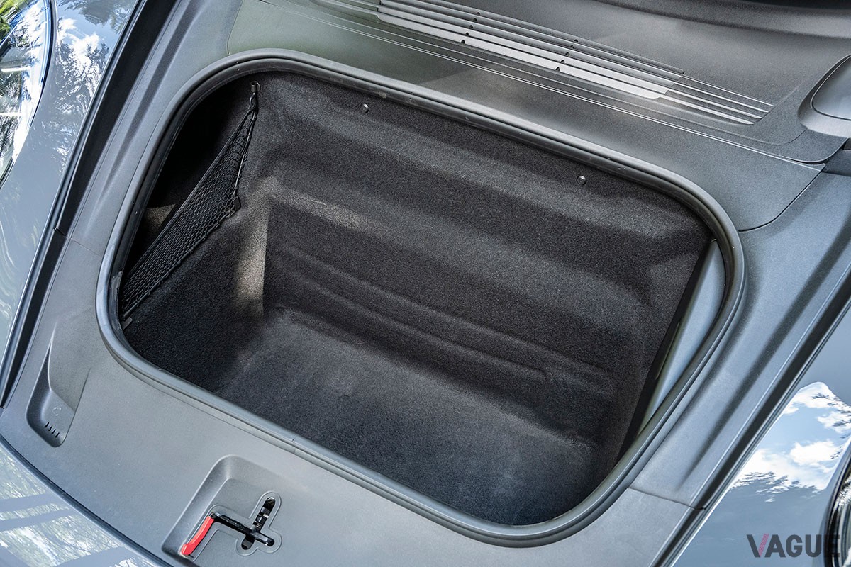 ポルシェ「911カレラ GTS カブリオレ」