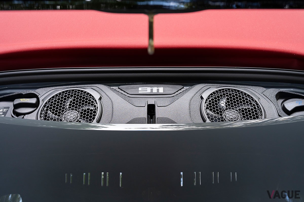 ポルシェ「911カレラ GTS カブリオレ」