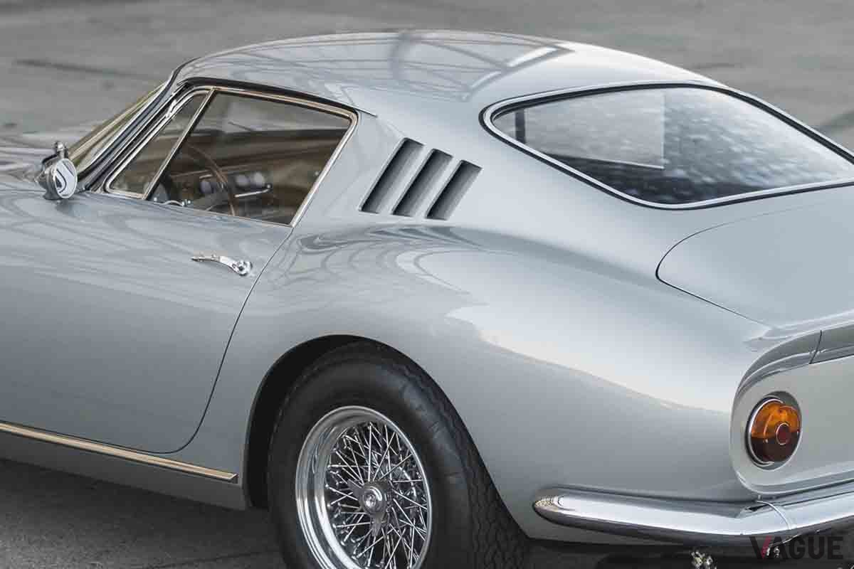オークションに出品予定の1965年式フェラーリ「275GTB」(c)2025 Courtesy of RM Sotheby's