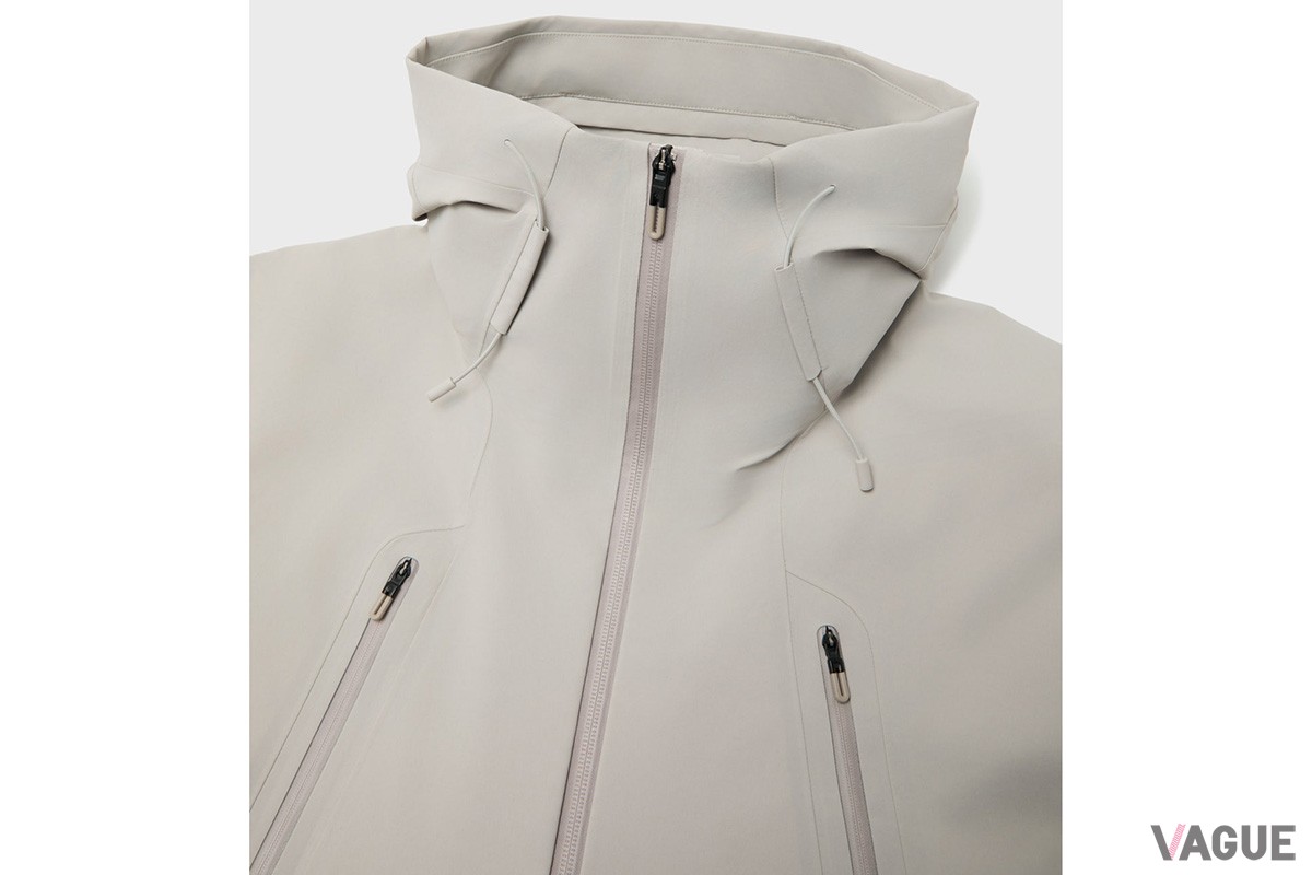 HARD SHELL JACKET“GORE-TEX C-KNIT CREAS”：8万8000円