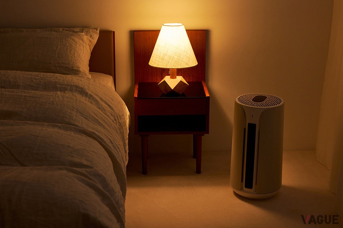 枕元に置けるほどの静音性と、北欧生まれの美しいデザイン 就寝中もきれいな空気が循環し、翌朝の目覚めが劇的に変わるはず。ヒーター特有の「乾燥した不快感」とも無縁です。