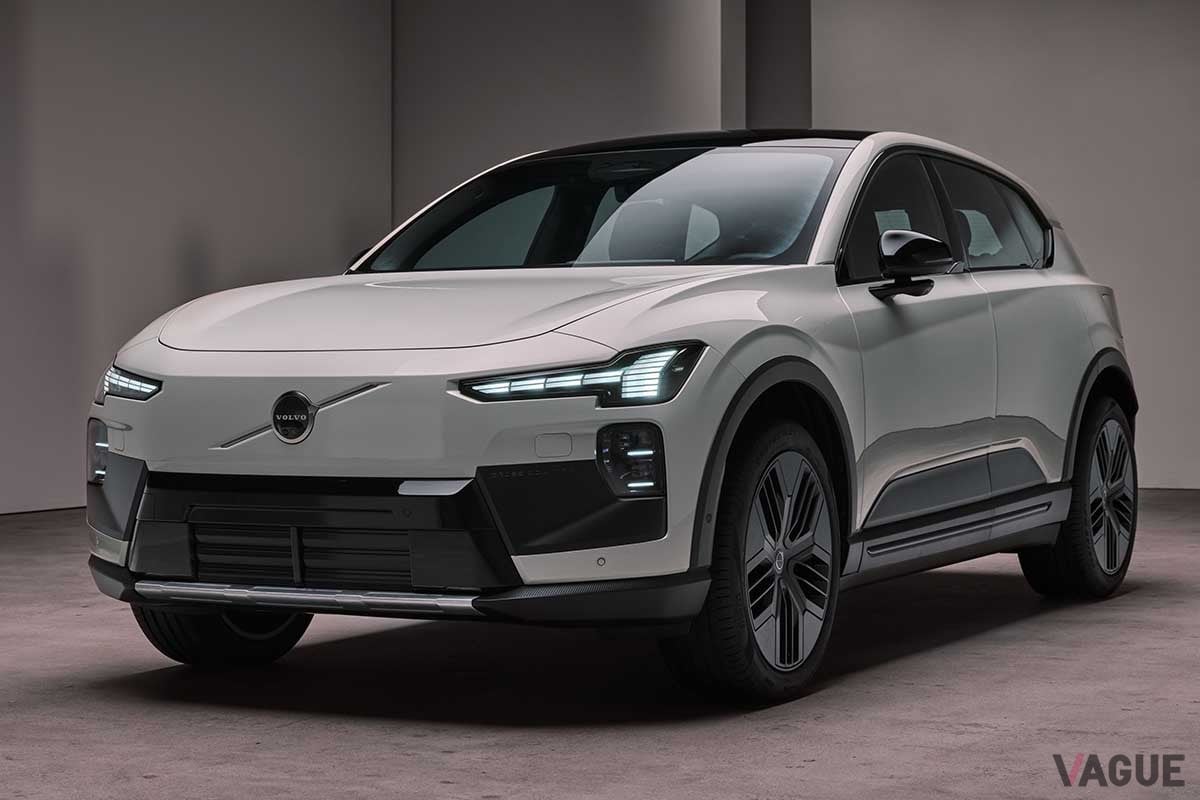 世界初公開されたボルボ新型「EX60クロスカントリー」