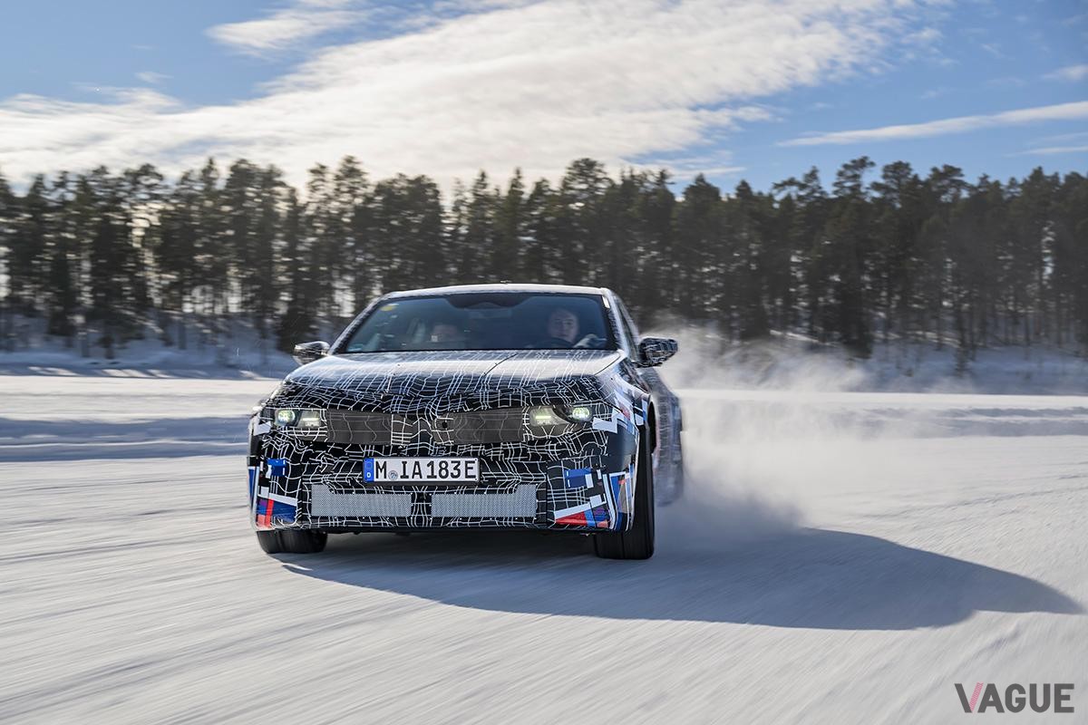 冬路面テストの様子が公開されたBMW新型「Mノイエクラッセ」