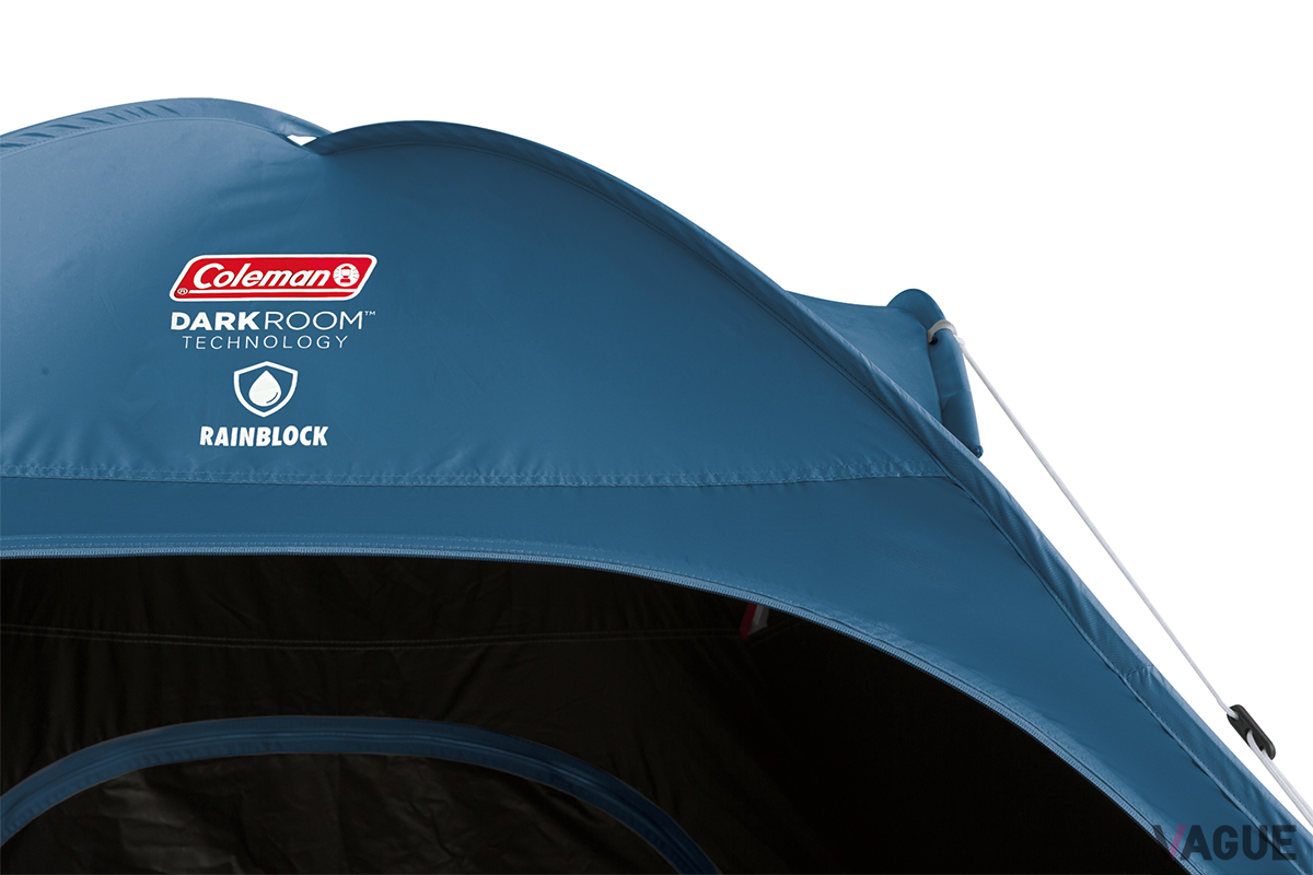 上部にベンチレーションを搭載、暑さを逃がし通気性も抜群