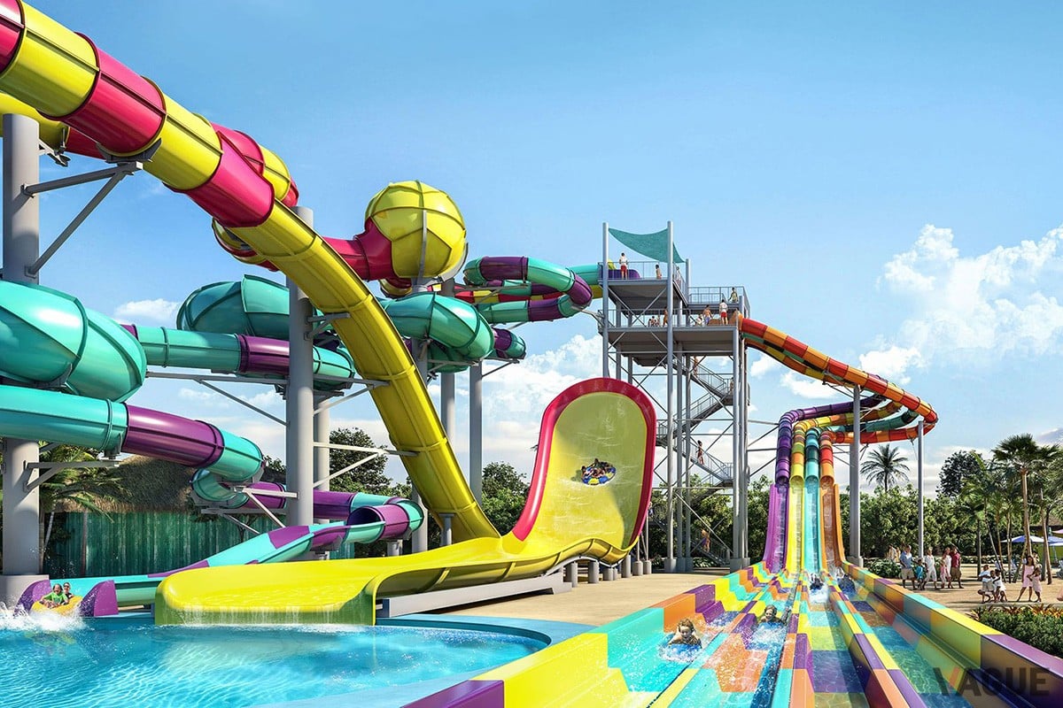 複数人で乗れるスライダー「ファミリータワー」