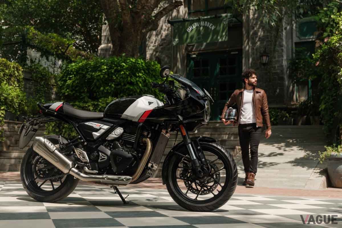 トライアンフ「Thruxton 400（スラクストン400）」