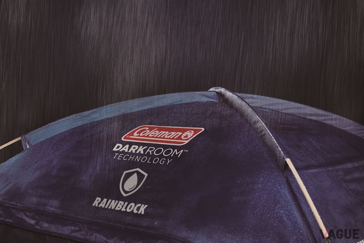 一時的な雨を防ぐ「簡易防水」仕様