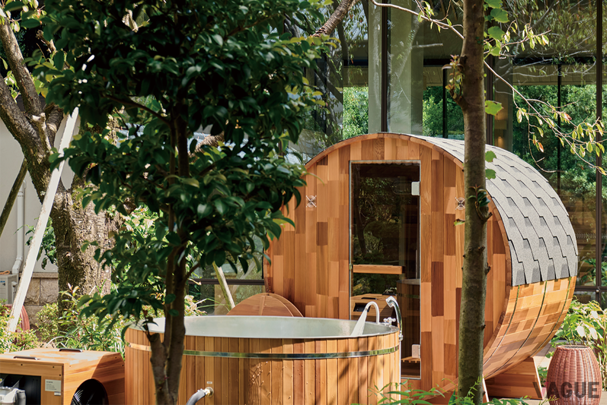VILLA SAUNA（ヴィラサウナ）　ヴィラのテラスにプライベートバレルサウナを設置