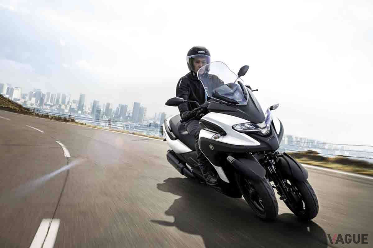 ヤマハ「トリシティ300」