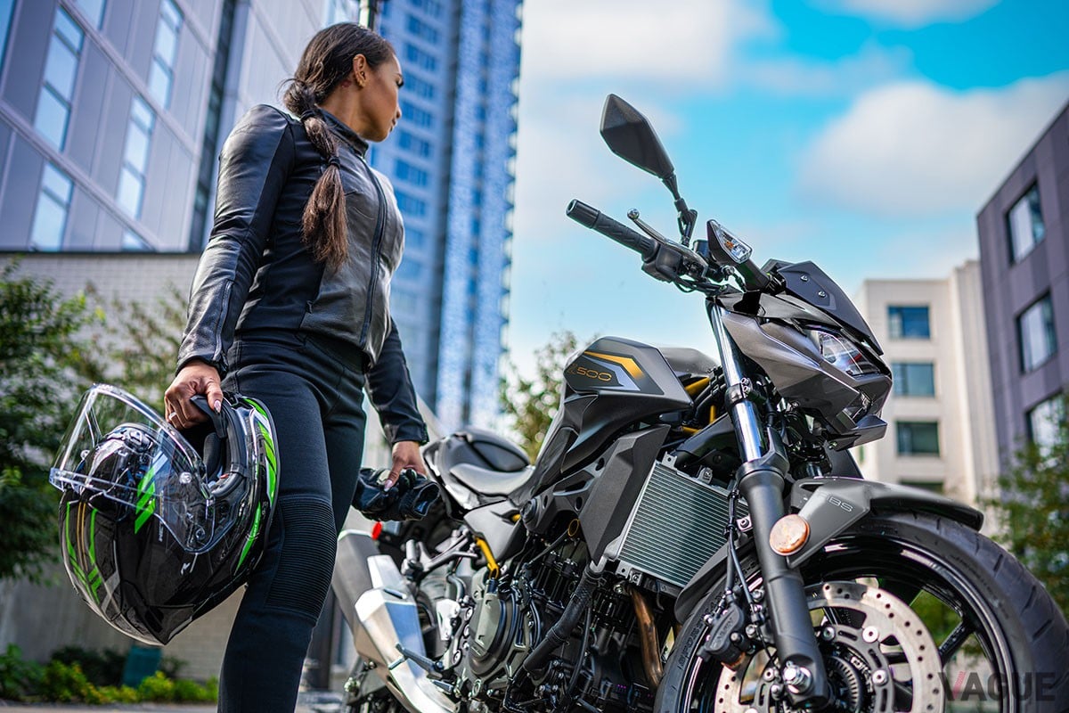 カワサキ新型「Z500」