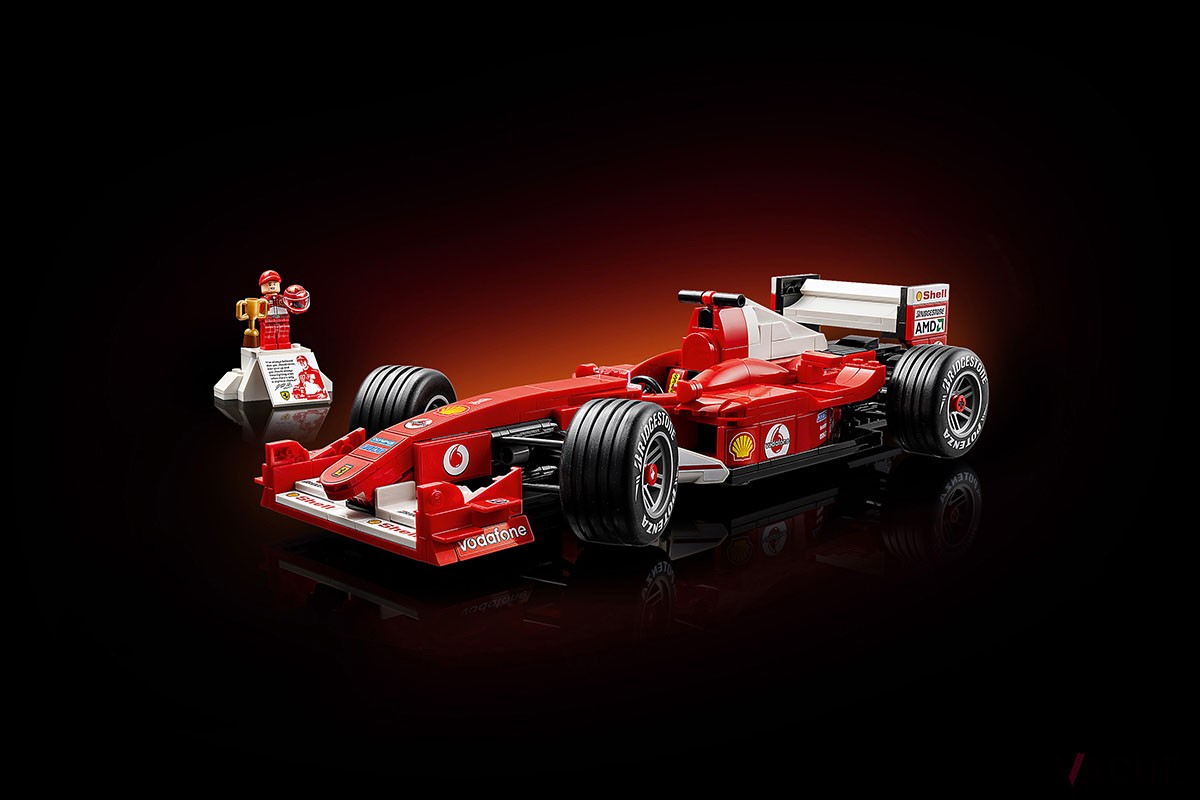 「レゴ アイコン Ferrari F2004 ＆ ミハエル・シューマッハ」