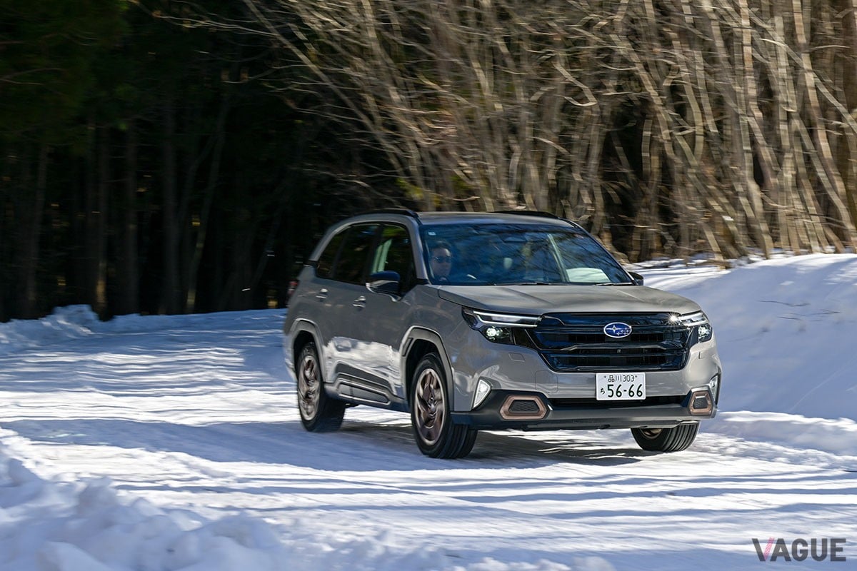雪上での安定した走りが魅力的なスバル「フォレスター」